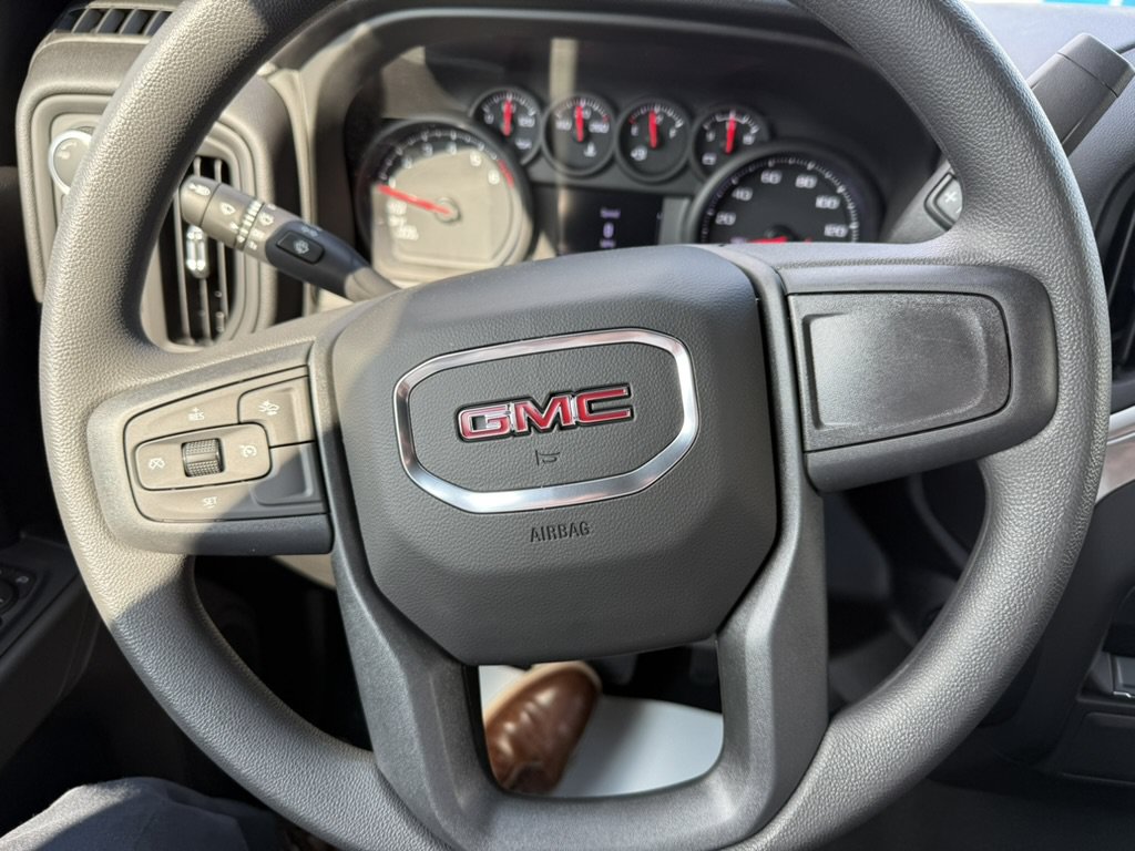 New 2026 GMC Sierra 1500 Pro w/ Graphite Edition AWD/4WD image 19