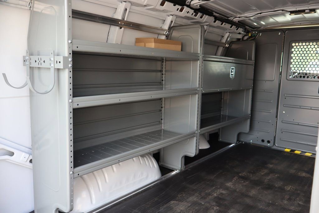 New 2025 Chevrolet Express 2500 w/ Driver Convenience Package image 27