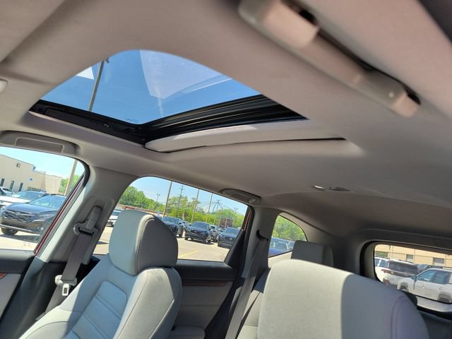 Certified 2017 Honda CR-V EX image 6