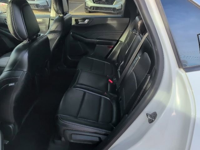 Used 2021 Ford Escape SEL image 12