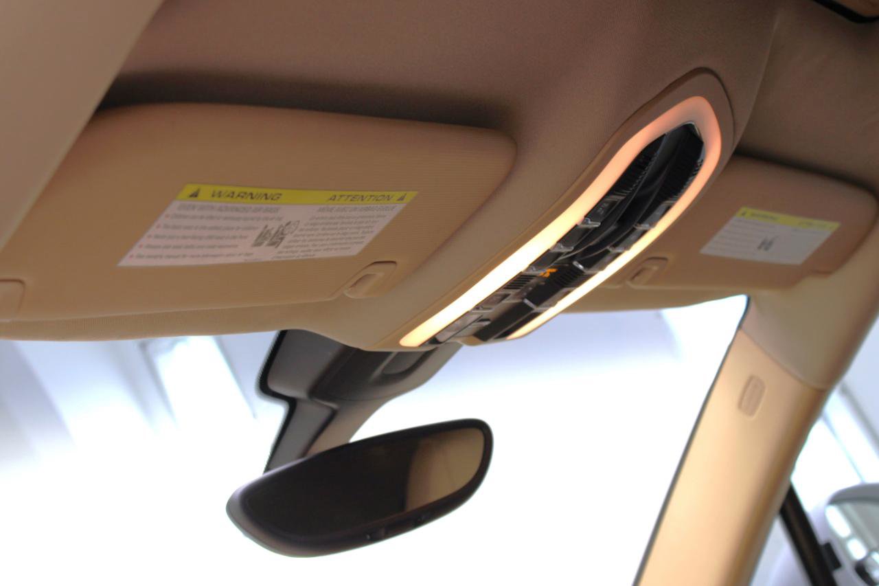 Used 2016 Porsche Panamera Edition image 70