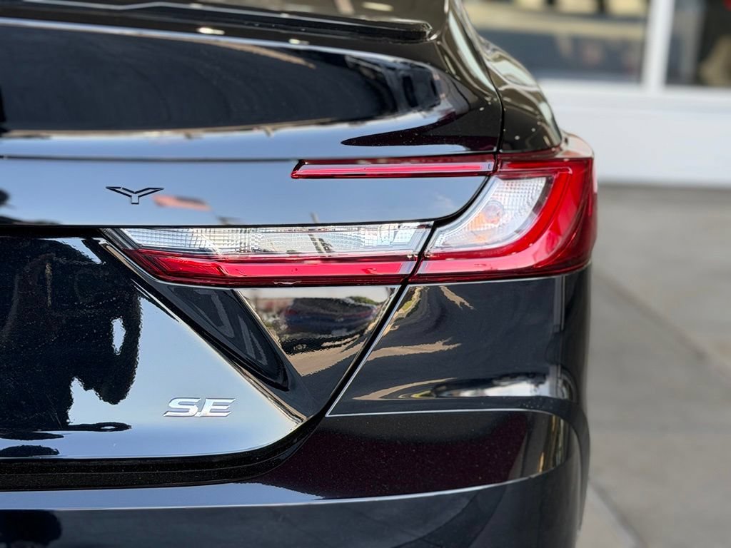 Certified 2026 Toyota Camry SE FWD image 14
