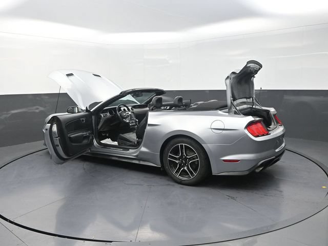 Used 2020 Ford Mustang Premium RWD image 31