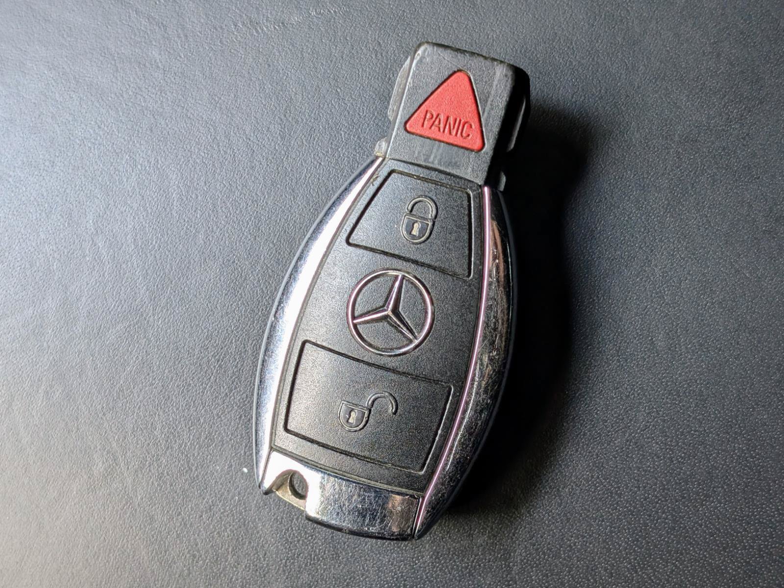 Used 2013 Mercedes-Benz G 63 AMG 4MATIC image 38