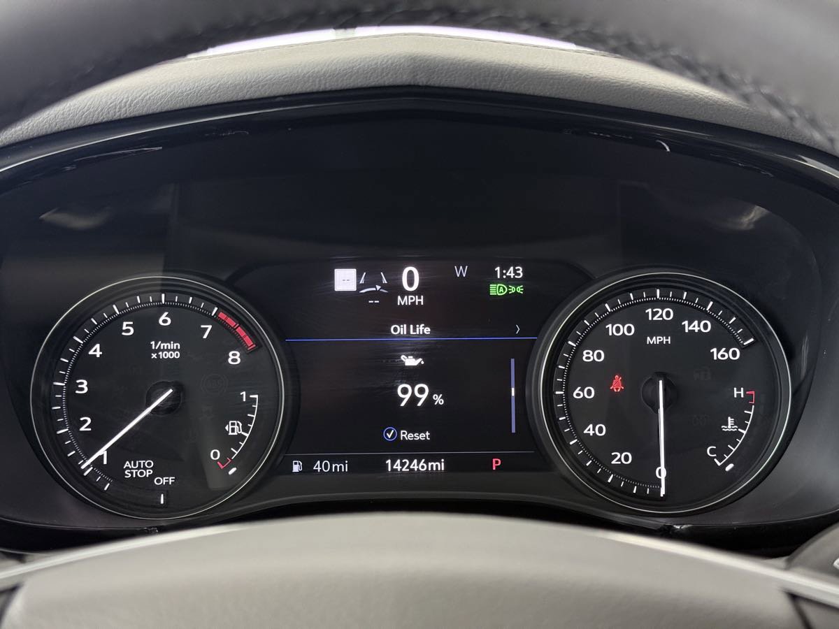 Used 2025 Cadillac XT5 Premium Luxury w/ Technology Package image 25