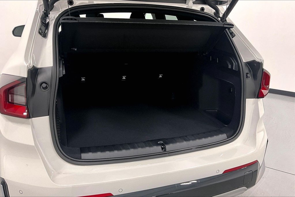 New 2027 BMW X1 xDrive28i AWD/4WD image 32