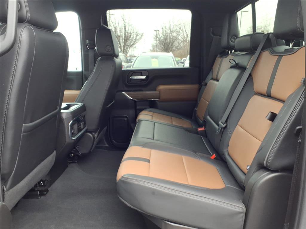 Used 2023 Chevrolet Silverado 2500 High Country image 31