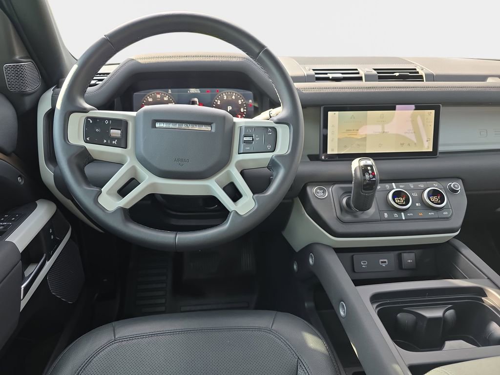 Certified 2023 Land Rover Defender 110 S AWD/4WD image 18
