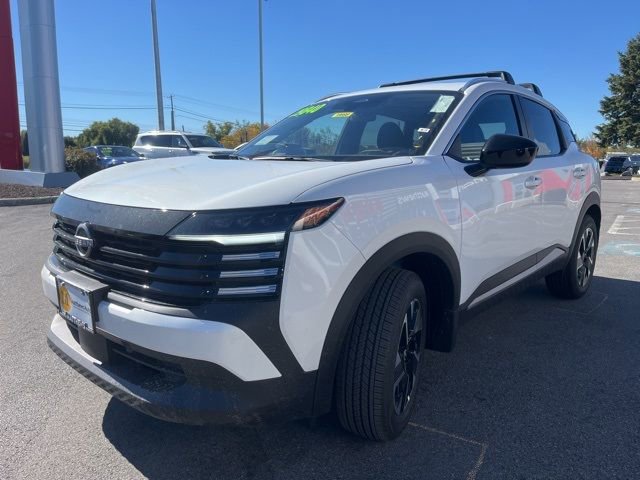 New 2026 Nissan Kicks SV w/ SV Premium Package image 3