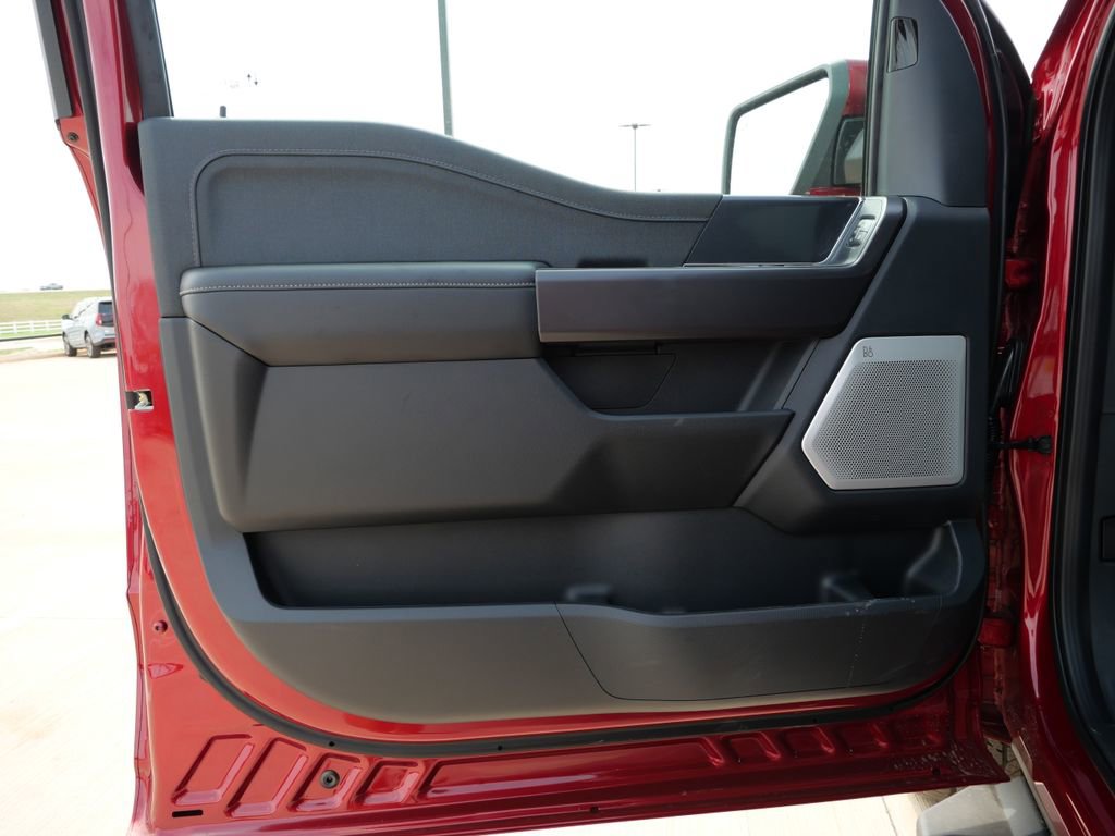 New 2026 Ford F150 Lariat image 17