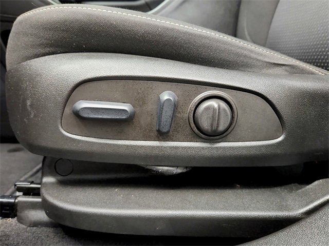 Used 2022 GMC Acadia SLE w/ Driver Convenience Package image 31