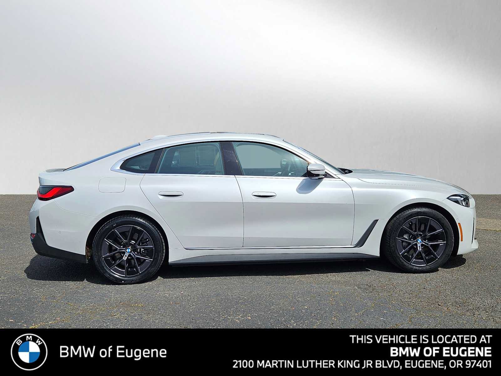 Used 2025 BMW i4 xDrive40i w/ Premium Package AWD/4WD video 2