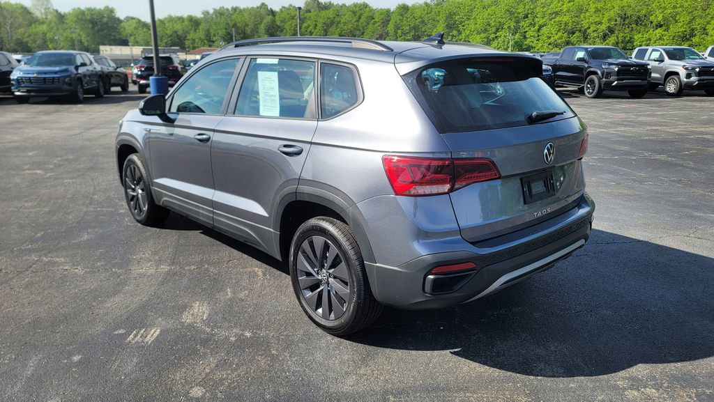 Used 2022 Volkswagen Taos S FWD image 9