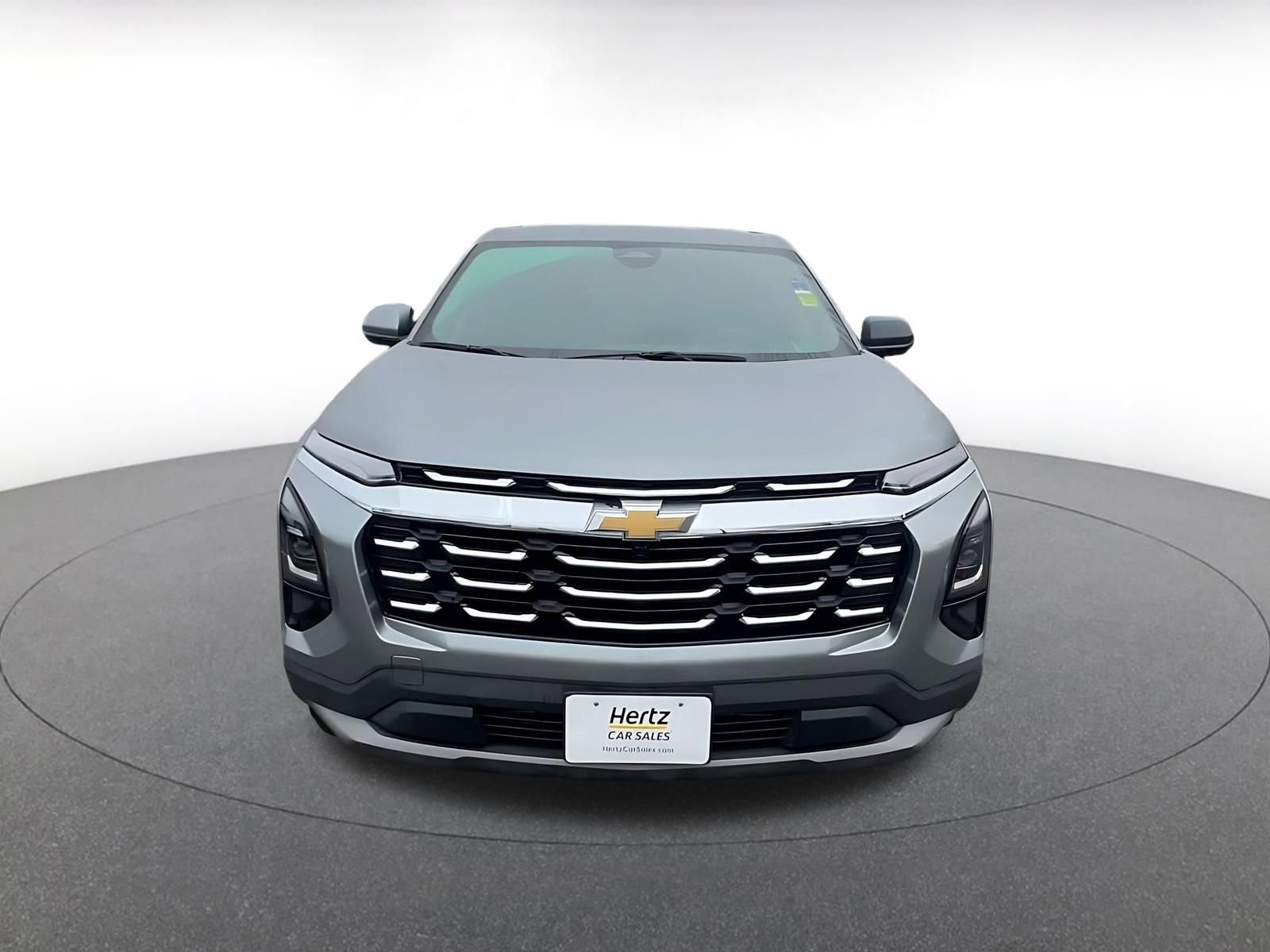 Used 2025 Chevrolet Equinox LT AWD/4WD image 4