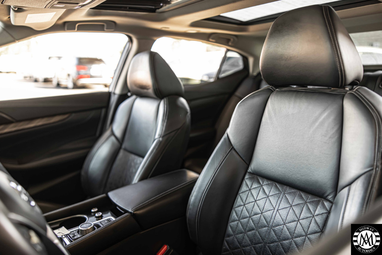 Used 2016 Nissan Maxima Platinum image 17