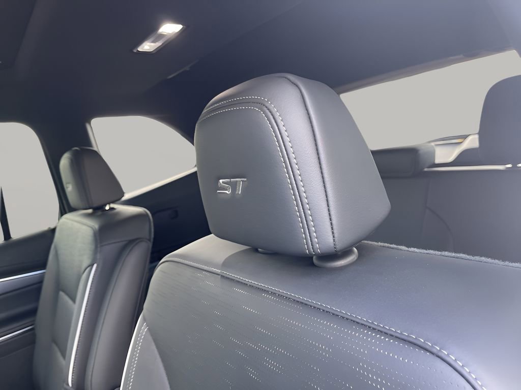 New 2025 Buick Enclave Sport Touring w/ Power Package image 26