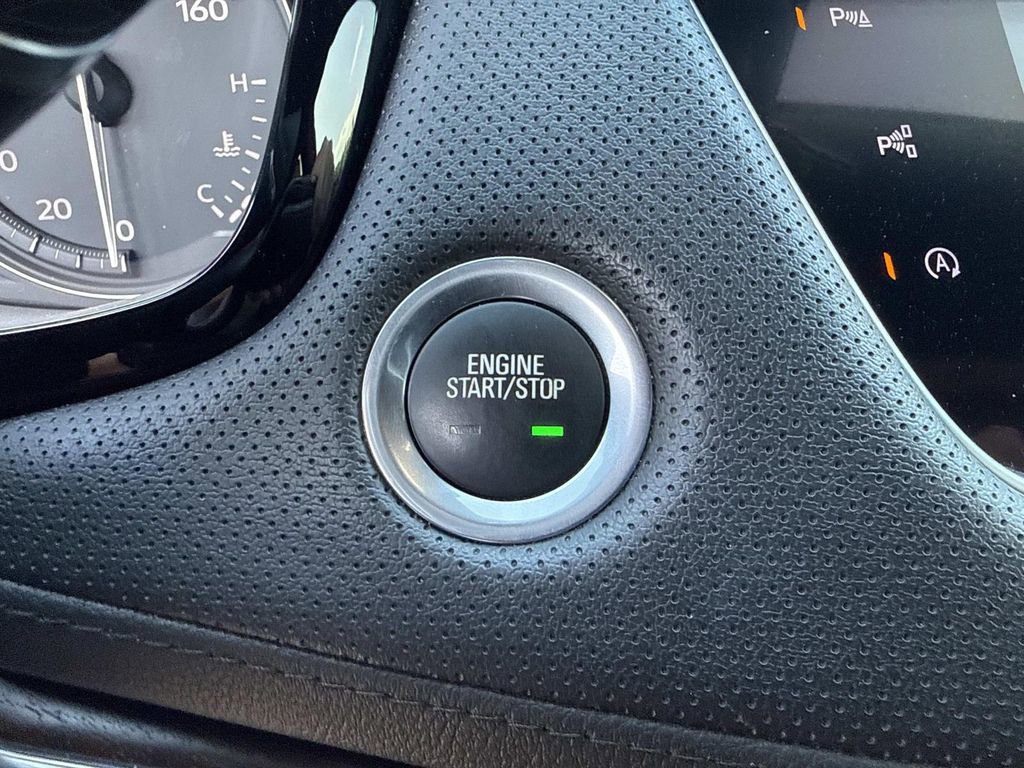 Used 2020 Cadillac XT5 Premium Luxury image 28