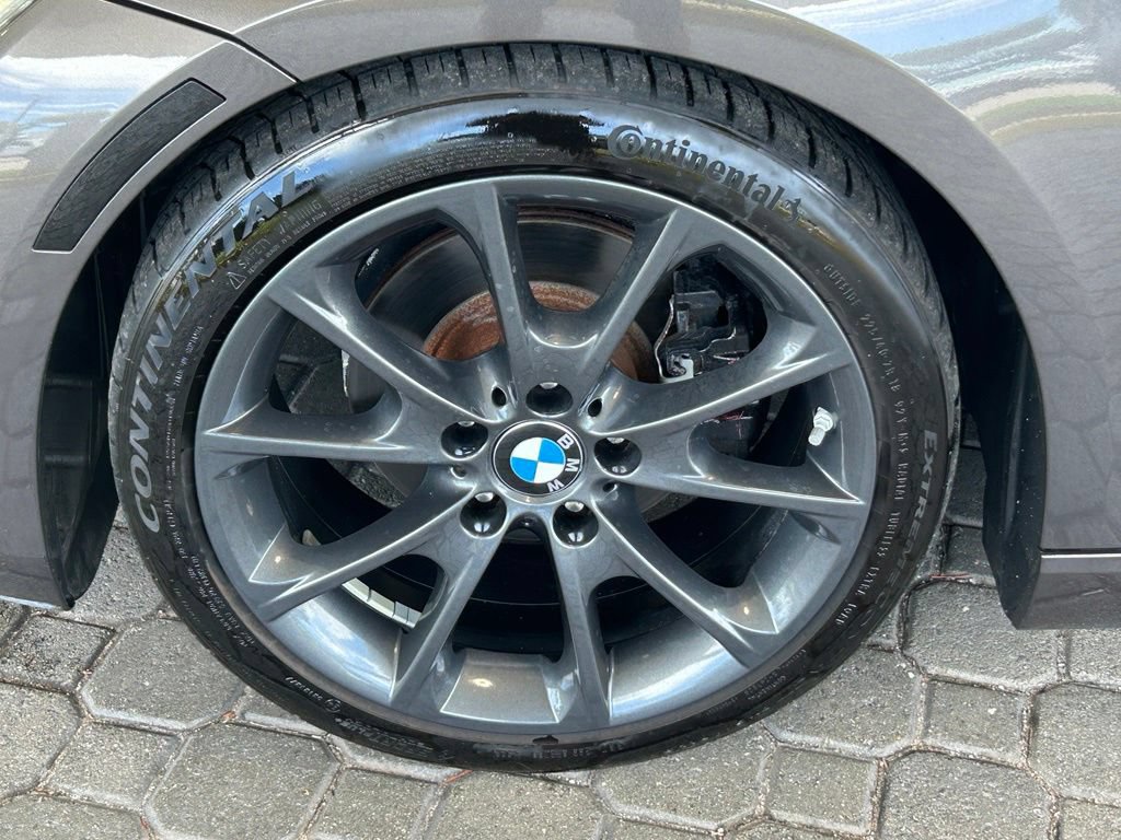Used 2010 BMW 328i Convertible RWD image 16