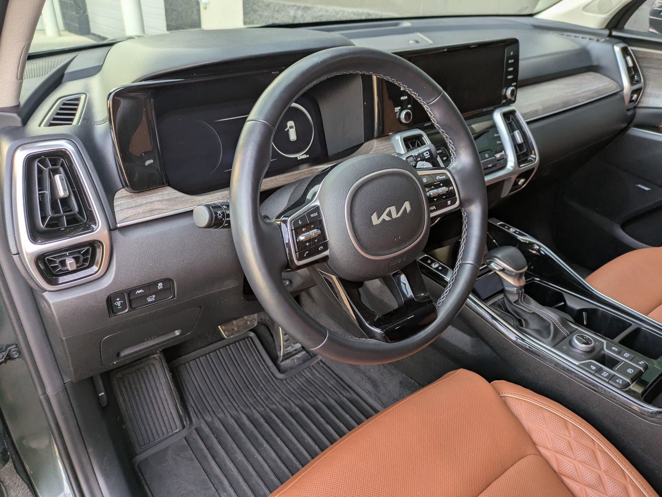 Used 2022 Kia Sorento SX Prestige w/ Rust Color Package image 11