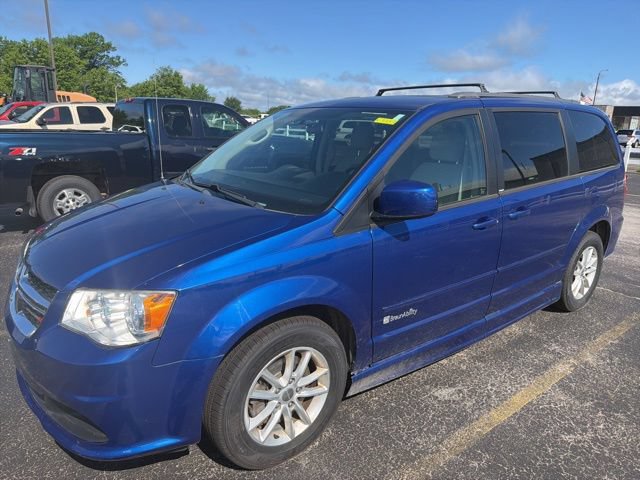 Used 2013 Dodge Grand Caravan SXT FWD image 3
