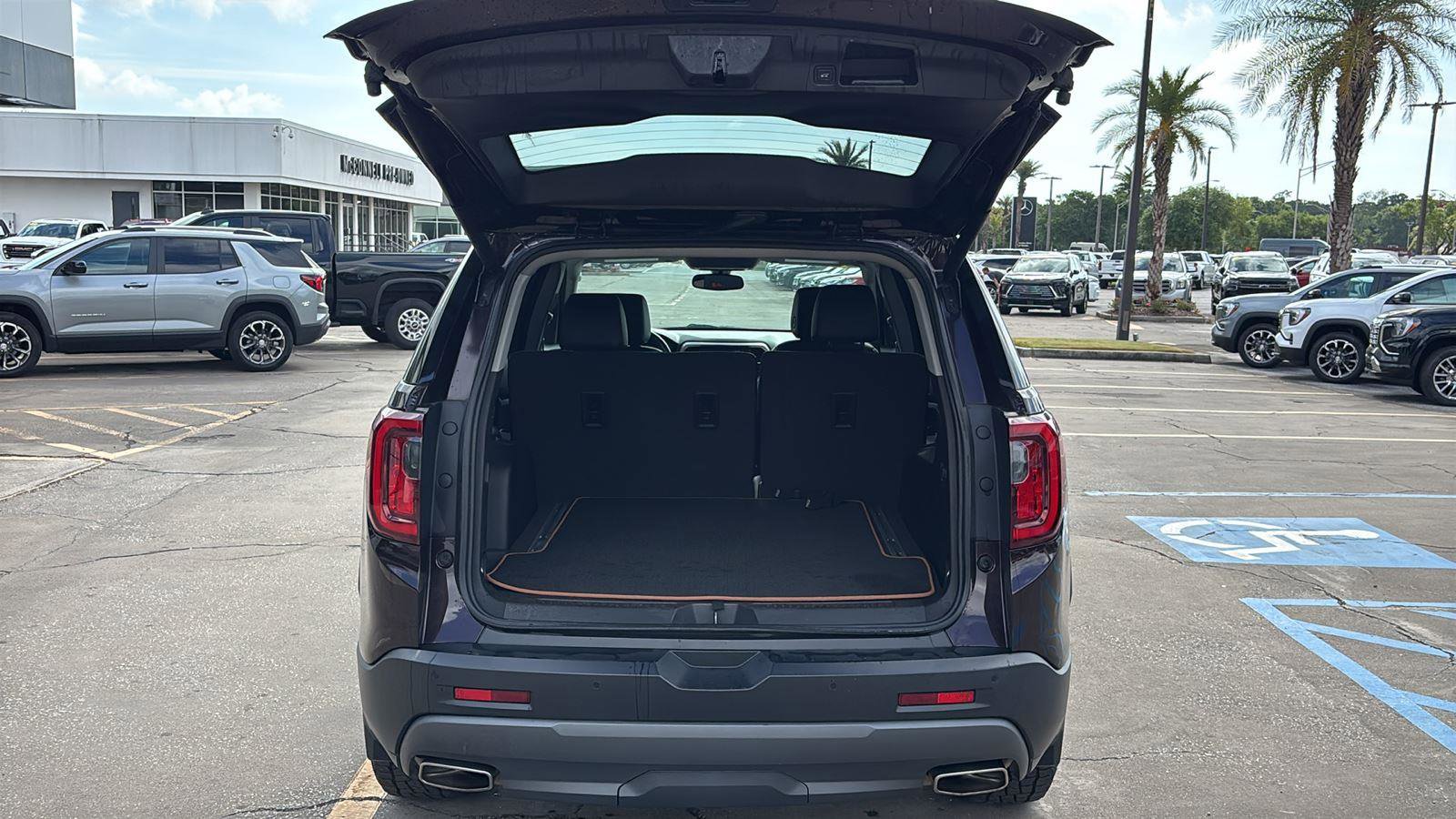 Used 2020 GMC Acadia AT4 w/ LPO, Roadside Safety Package AWD/4WD image 17