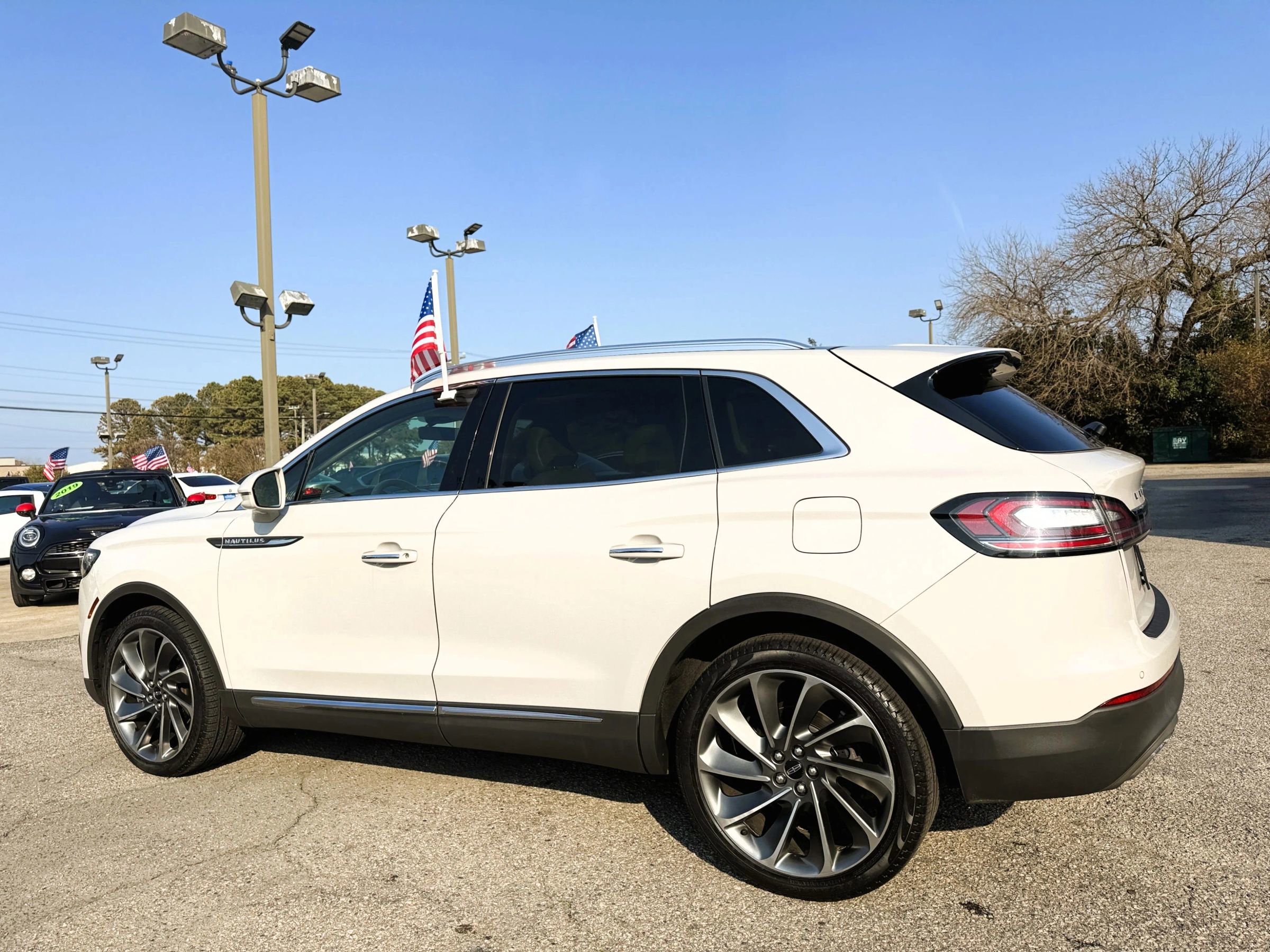 Used 2019 Lincoln Nautilus Reserve image 28