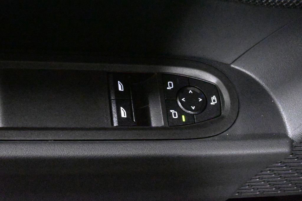 Used 2025 MINI Cooper S image 31