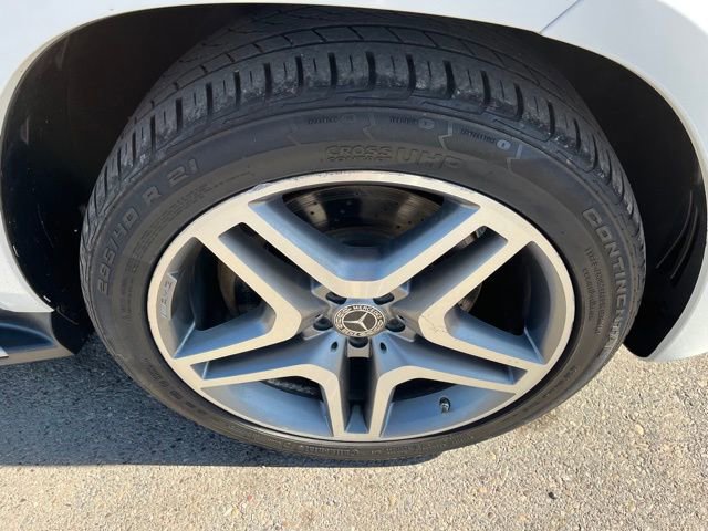 Used 2017 Mercedes-Benz GLS 550 4MATIC image 17