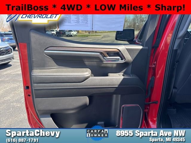 Used 2024 Chevrolet Silverado 1500 LT Trail Boss w/ Protection Package image 14
