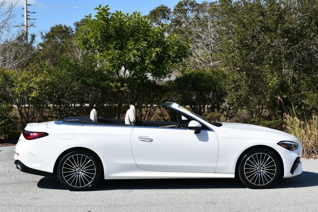 Used 2025 Mercedes-Benz CLE 300 4MATIC Cabriolet image 42