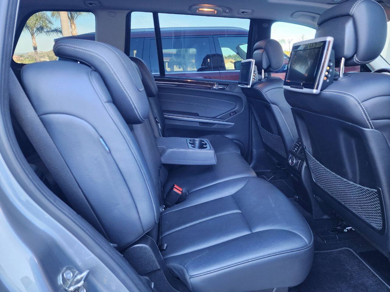 Used 2012 Mercedes-Benz GL 450 4MATIC image 25