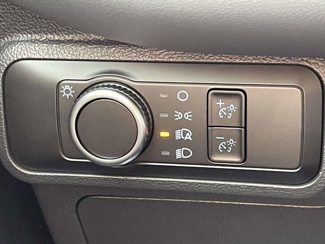 New 2026 Ford Explorer Active image 18