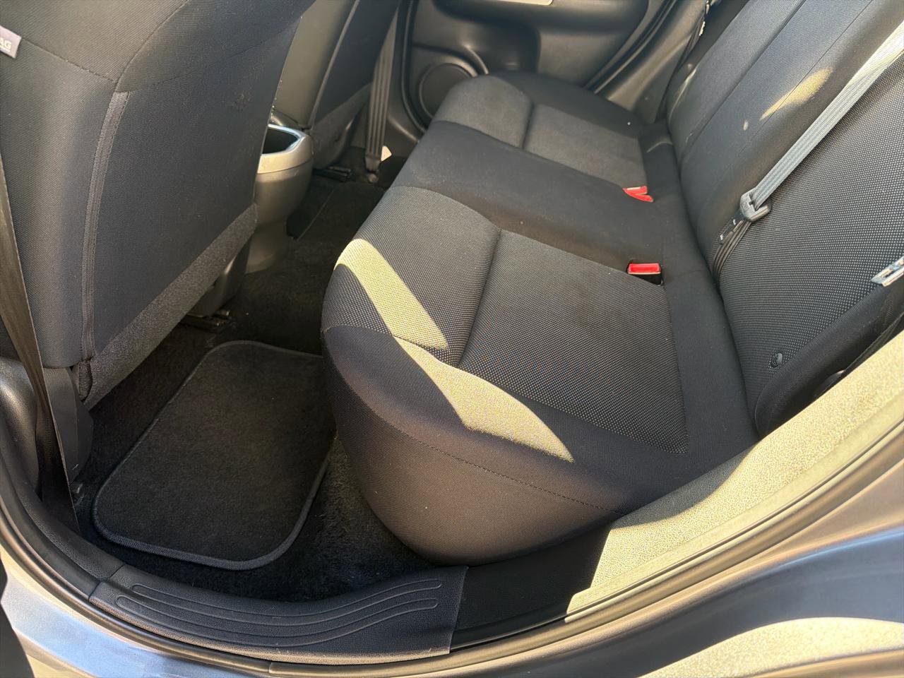 Used 2014 Nissan Juke S image 19