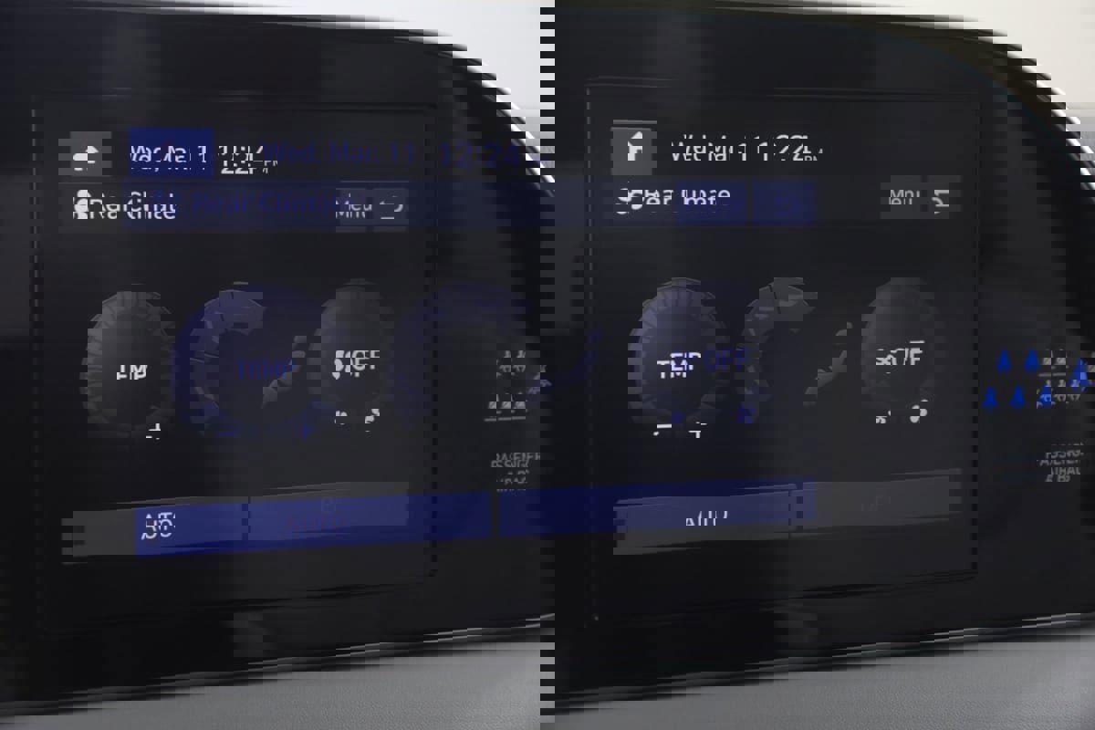 Used 2022 Hyundai Palisade SEL w/ Cargo Package image 32