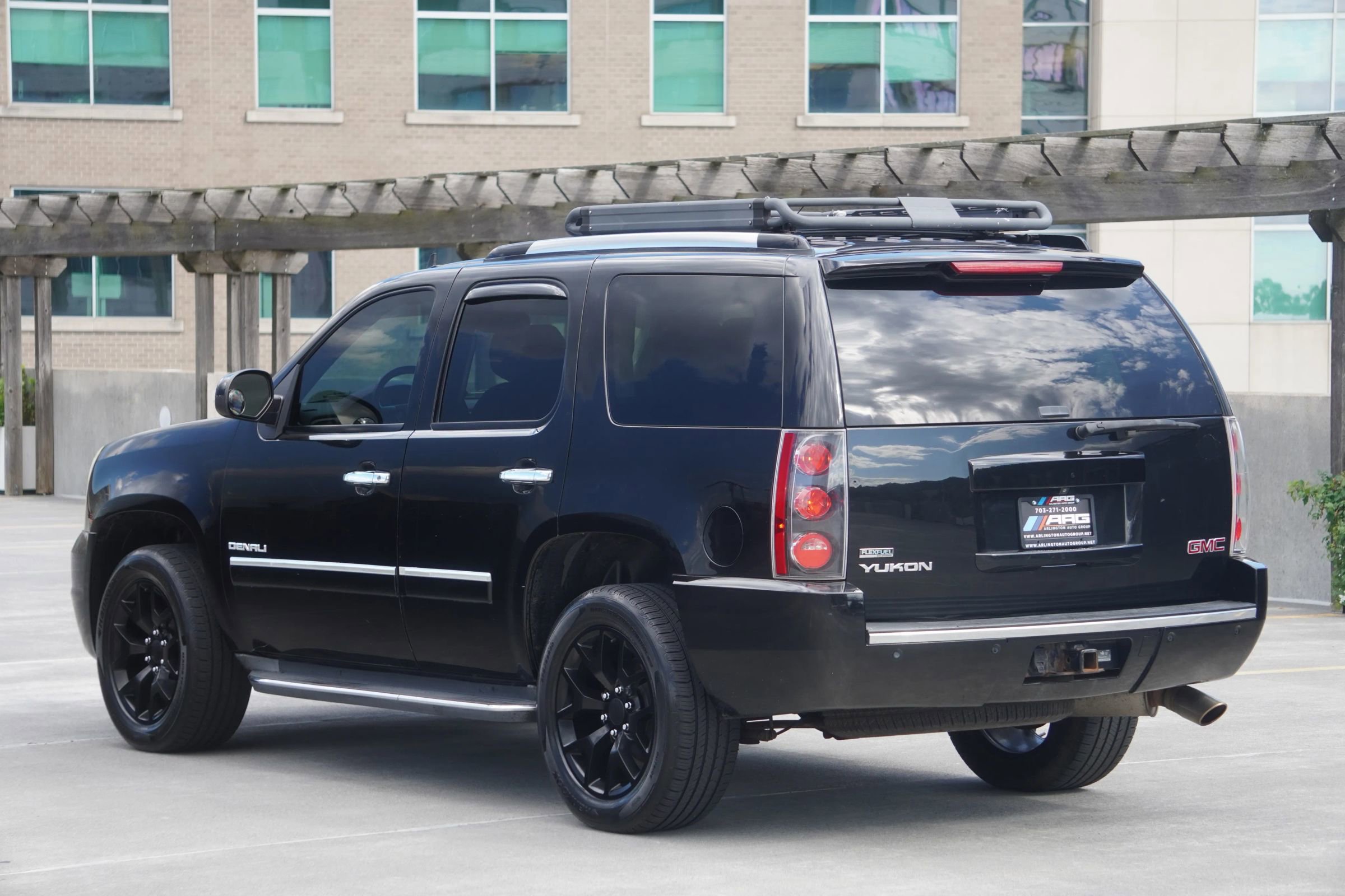 Used 2012 GMC Yukon Denali image 5