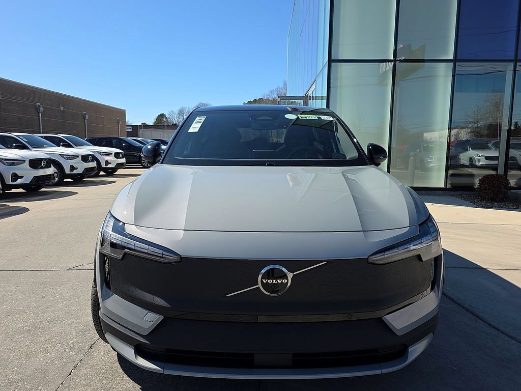 New 2026 Volvo EX30 Cross Country Ultra w/ Protection Package Premier AWD/4WD image 10