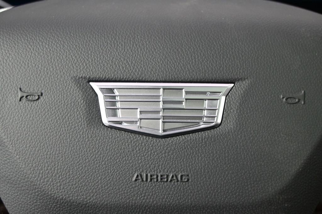 New 2026 Cadillac Optiq Luxury 2 w/ LPO, Floor Liner Package AWD/4WD image 34