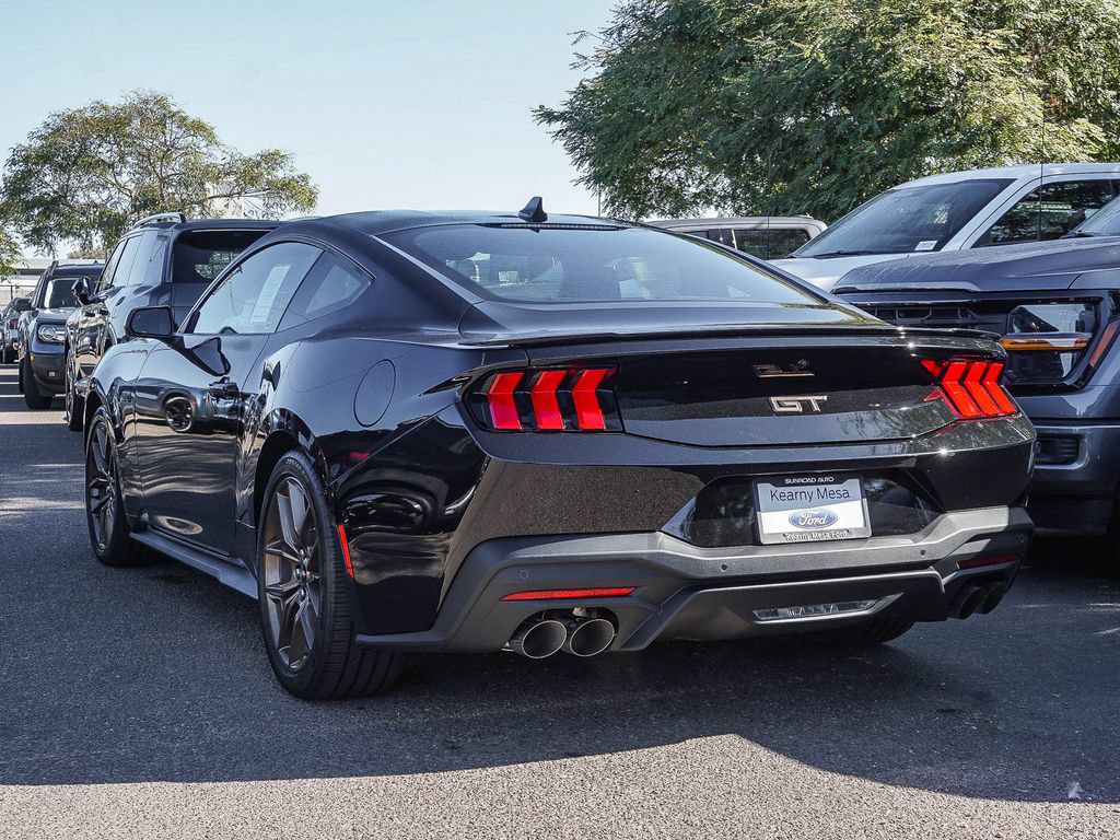 New 2026 Ford Mustang GT RWD image 4