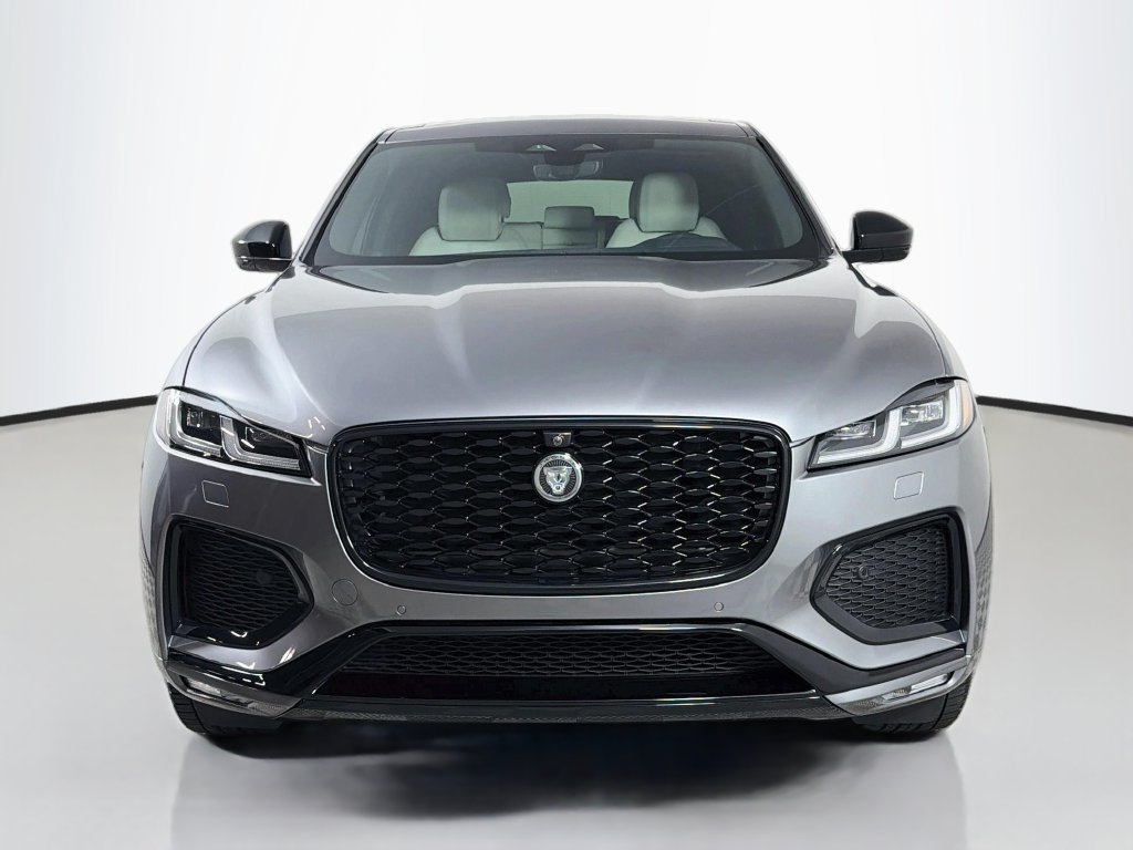 Used 2026 Jaguar F-PACE R-Dynamic S AWD/4WD image 2
