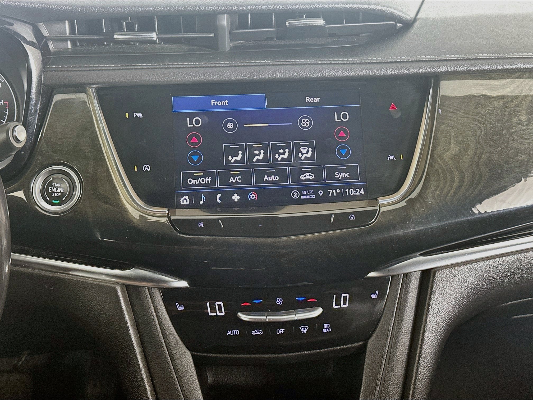 Used 2022 Cadillac XT6 Premium Luxury FWD image 23