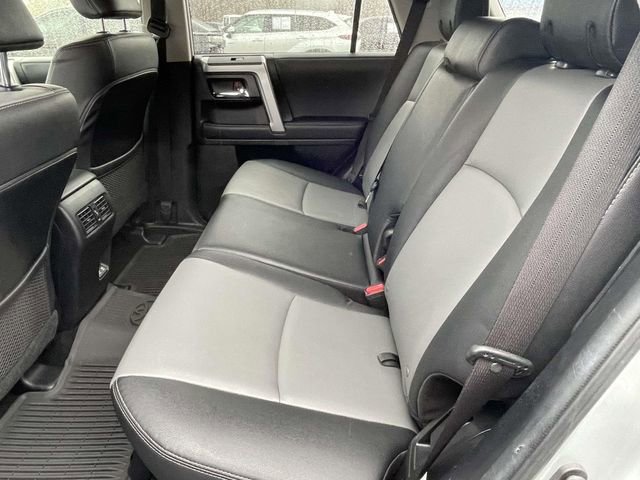 Used 2022 Toyota 4Runner SR5 Premium AWD/4WD image 11