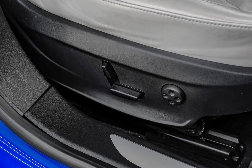 Used 2016 Tesla Model S 70 image 37