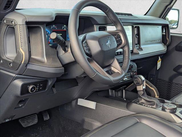 New 2026 Ford Bronco Badlands image 3
