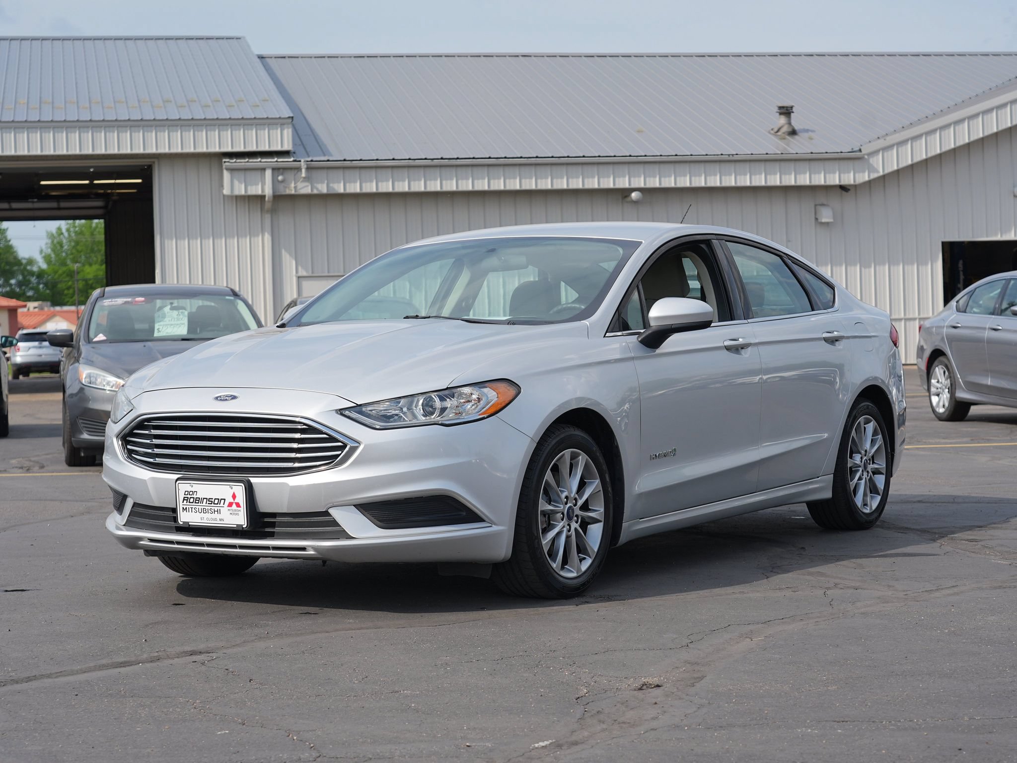 Used 2017 Ford Fusion S FWD image 8