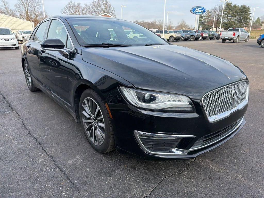 Used 2017 Lincoln MKZ Premiere image 6