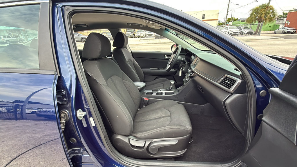 Used 2017 Kia Optima LX w/ Convenience Plus Package FWD image 39