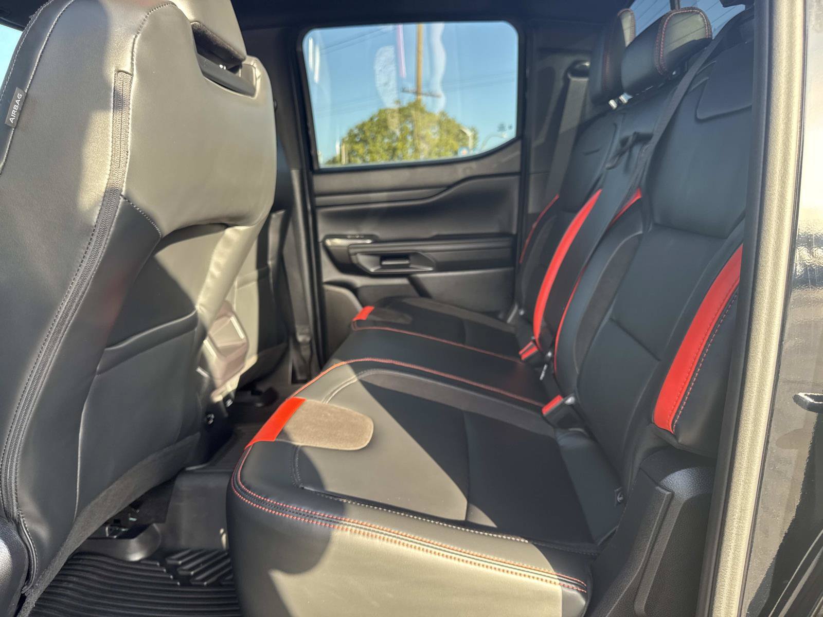 Used 2025 Ford Ranger Raptor AWD/4WD image 11