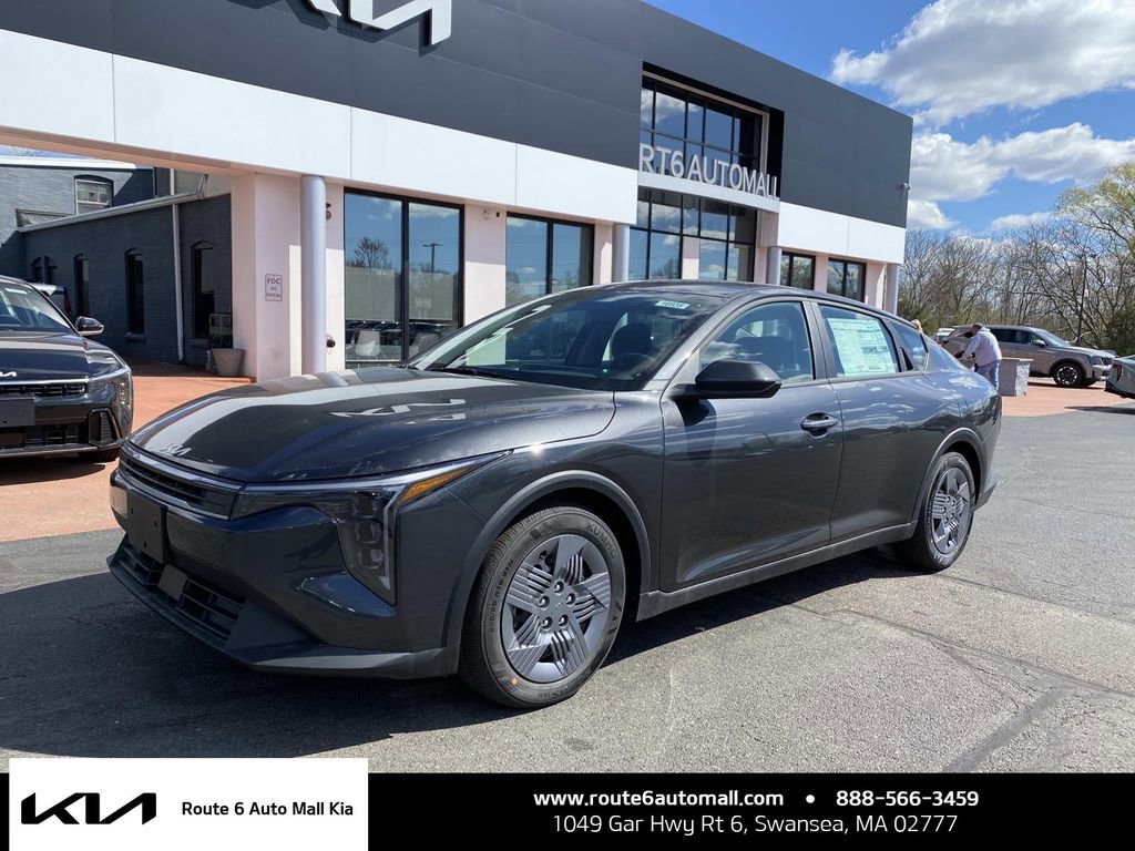 New 2026 Kia K4 LX