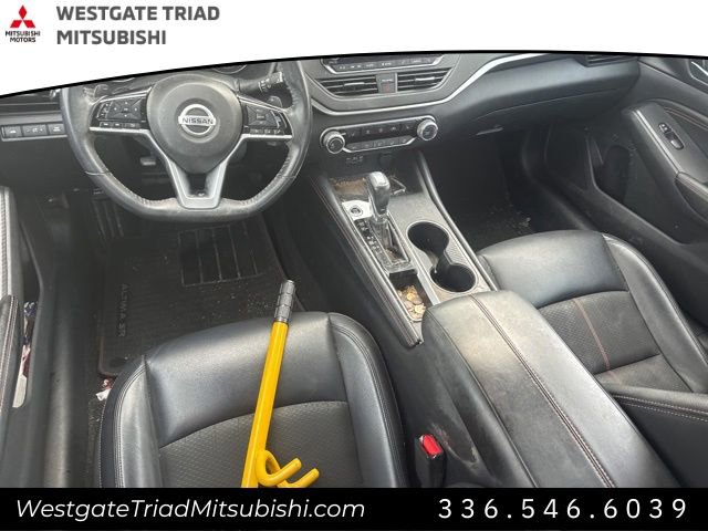 Used 2021 Nissan Altima 2.5 SR w/ SR Premium Package FWD image 11