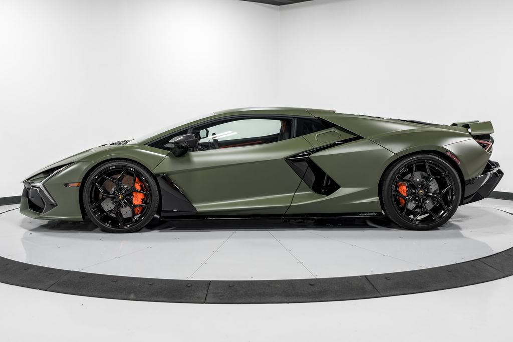 Used 2024 Lamborghini Revuelto AWD/4WD image 6